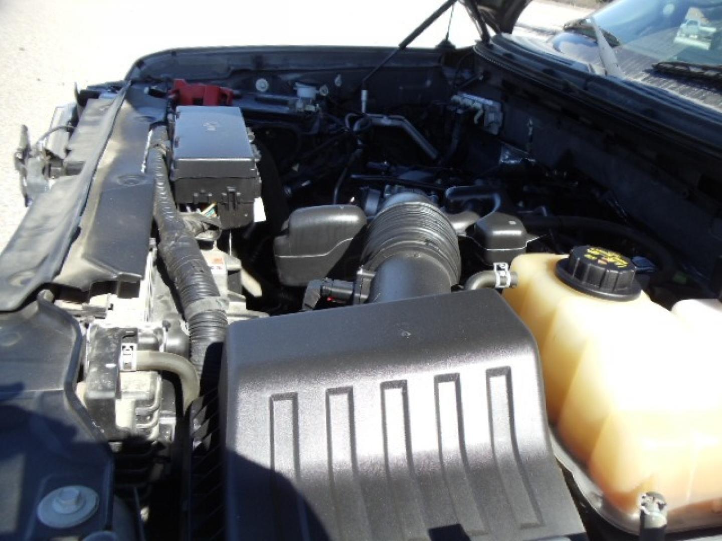 2013 Gray /Gray Ford F-150 XL (1FTMF1EM2DK) with an 3.7L 6 Cylinder engine, Automatic transmission, located at 5465 Highway 2 W., Columbia Falls, MT, 59912, (406) 892-4407, 48.352188, -114.240929 - Photo#24